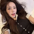 [연예인] ITZY 유나 침대 셀카