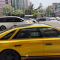 대전의 꿈돌이 골드 현대 그랜저 택시