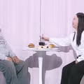 소개팅 남자의 말을 들은 후 어떤 여자의 행동.jpg