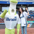 NC 다이노스 팬들이 열광하는 승리 요정 연예인