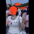 순수한 목적의 시위인지 의문이 드는 상황